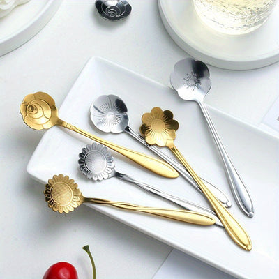 Ensemble de 8 Cuillères en Acier Inoxydable à Motifs Floraux - Cuillères Élégantes pour Café, Thé & Dessert avec Des Designs de Fleurs Uniques en Argenté ou Doré
