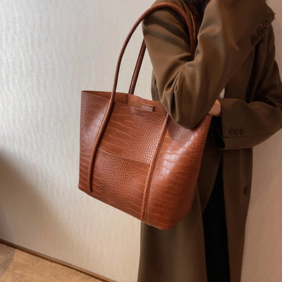 Iversen™ Betina | Sac à épaule vintage en cuir brun avec imprimé crocodile